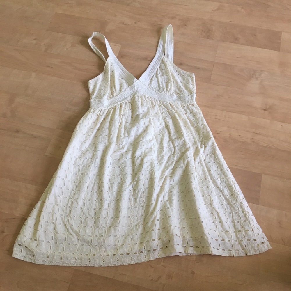 charlotte russe cream colored dress